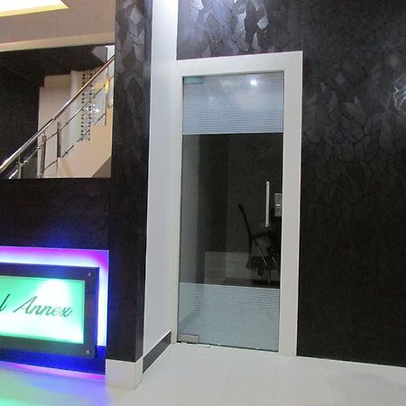 Royal Annex Ξενοδοχείο Βομβάη Εξωτερικό φωτογραφία